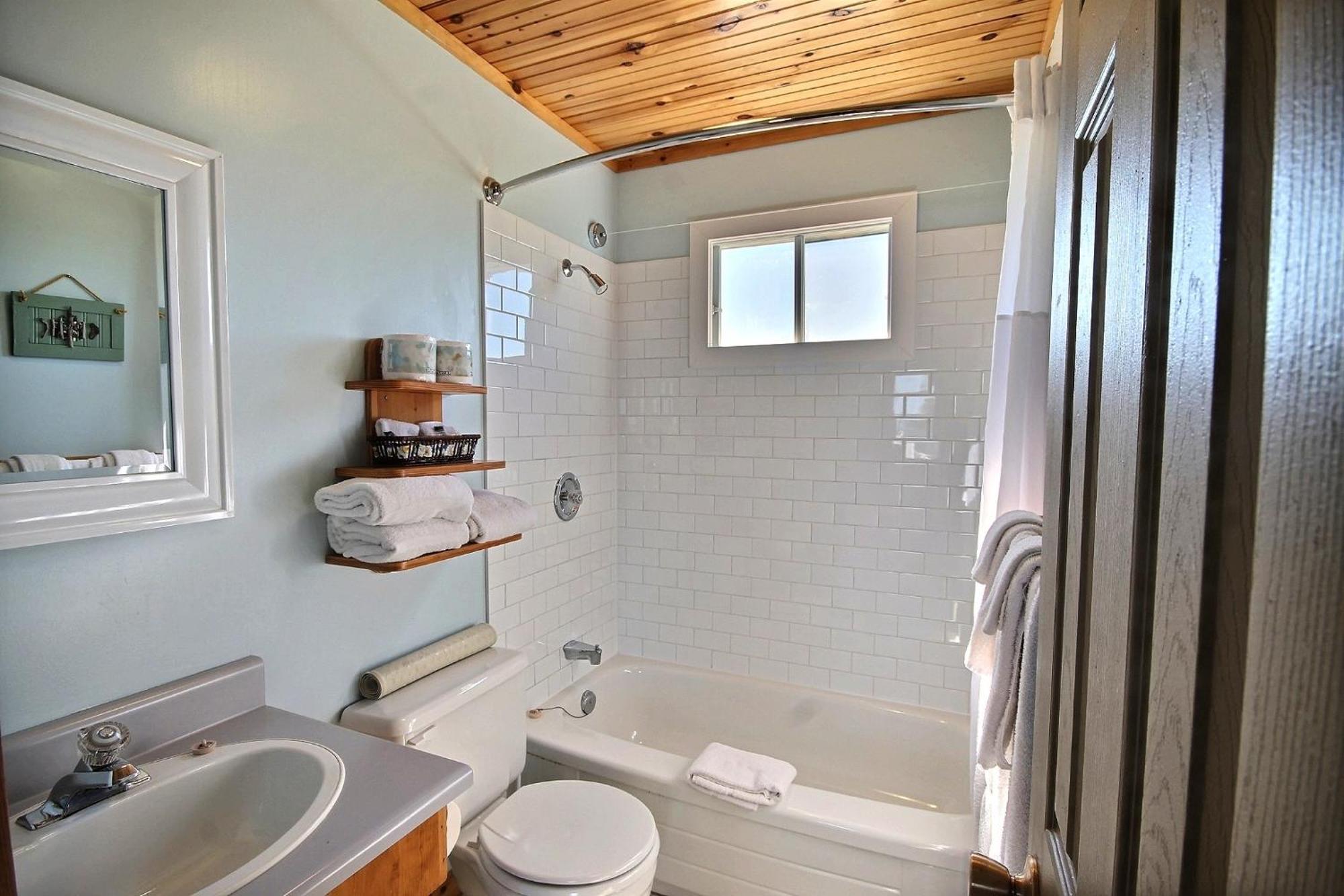 Cavendish Bosom Buddies Cottage Resort Номер фото